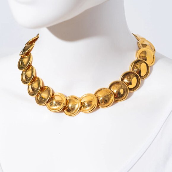 Monet Vintage Gold Disc Necklace Approximately 19 inches length - Picture 6 of 13